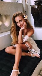 Анна, 8 909 409-77-52